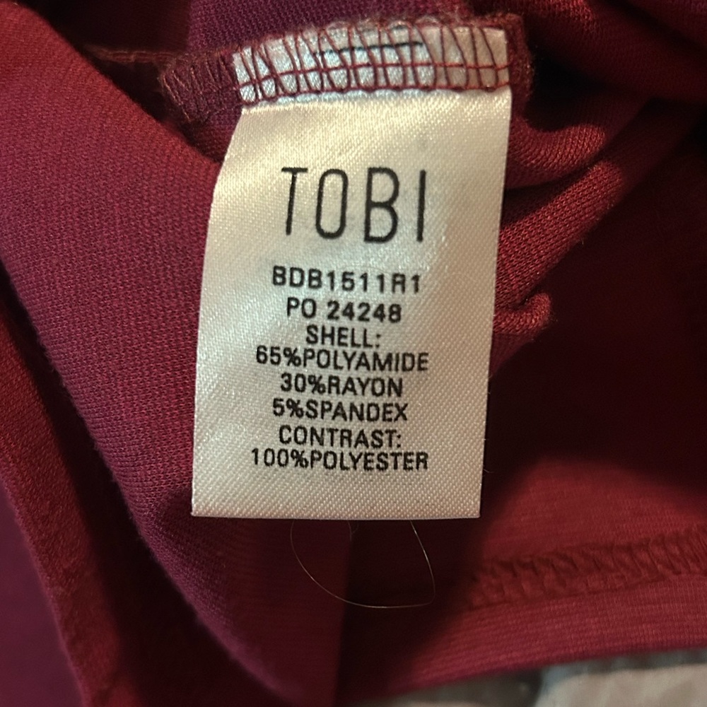 TOBI High Neck Backless Maroon Bodycon Dress w/ See-Thru Lace - Picture 12 of 13